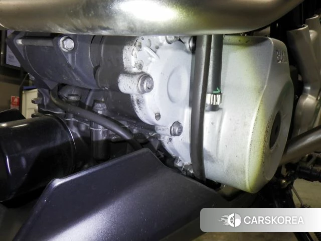 Engine photo