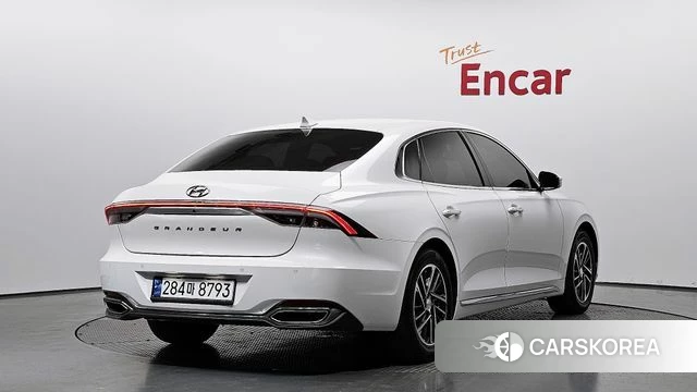 Hyundai The New Grandeur IG id 4195984 из Кореи 12