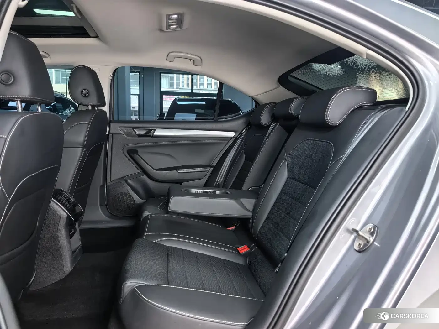 Skoda Superb id 4653951 из Китая 12