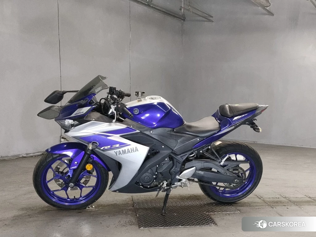 Проданный Yamaha YZF-R3 2015 из Японии
