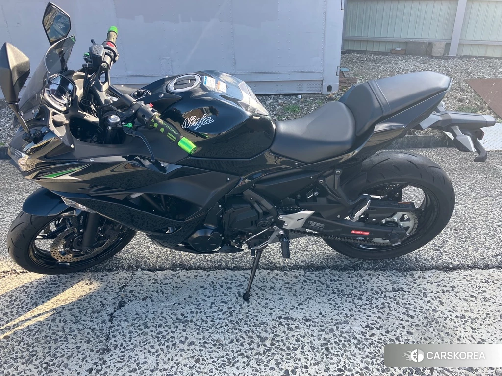 Проданный Kawasaki NINJA 650 ABS id 4166810 из Японии, фото 2