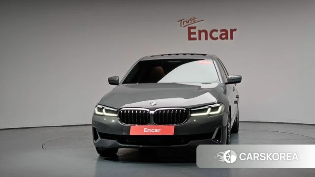 BMW 5 Series (G30) id 4592479 из Кореи 12