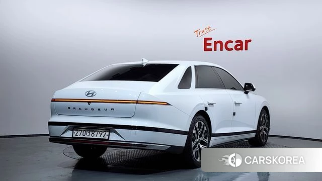 Hyundai Grandeur (GN7) id 3811745 из Кореи 12