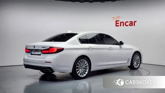 BMW 5 Series (G30) id 3639216 из Кореи 12