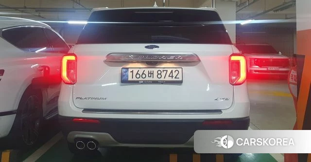 Ford Explorer 6th Generation 2022 Белый из Кореи, фото 2