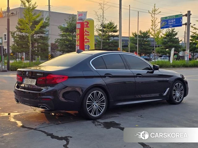BMW 5 Series (G30) id 4654179 из Кореи 12