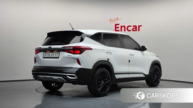 Kia Seltos id 4785475 из Кореи 12