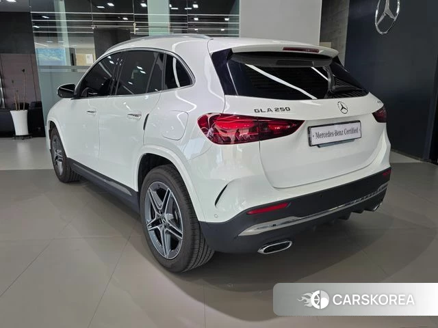 Mercedes-Benz GLA - Class H247 id 4322240 из Кореи 12
