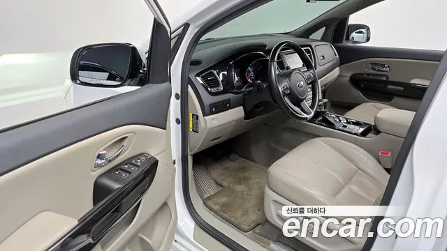 Kia The New Carnival id 2763790 из Кореи 12