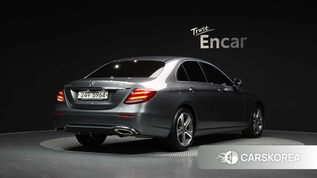 Mercedes-Benz E-Class W213 id 4304636 из Кореи 12