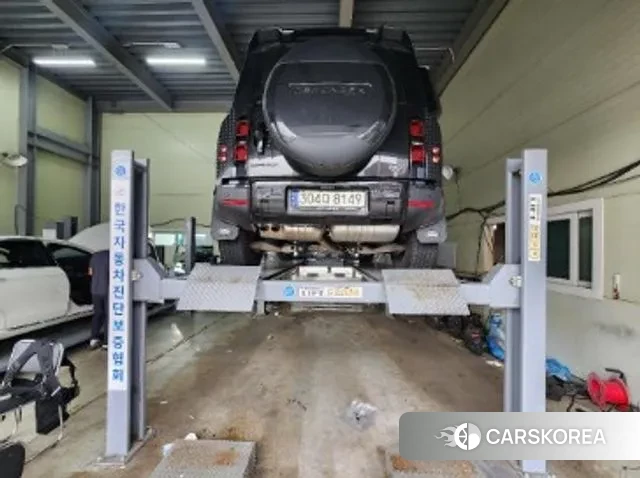 Land Rover Defender (L663) 2020 Черный из Кореи, фото 2