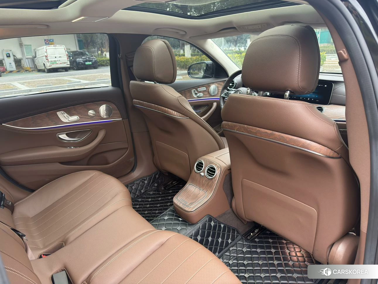 Mercedes-Benz E-class id 4441079 из Китая 11