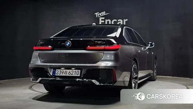 BMW 7 Series (G70) id 3739144 из Кореи 12