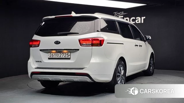 Kia All New Carnival id 3917561 из Кореи 12