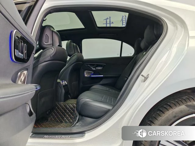 Mercedes-Benz Class C id 4307421 из Китая 11