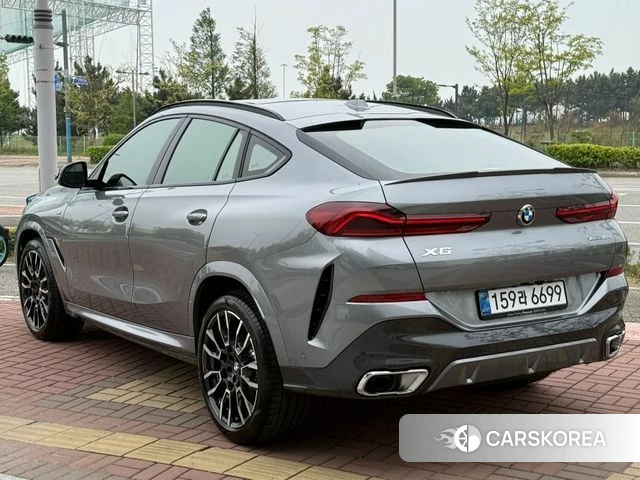 BMW X6 (G06) 2026 Серебристо-серый из Кореи, фото 5