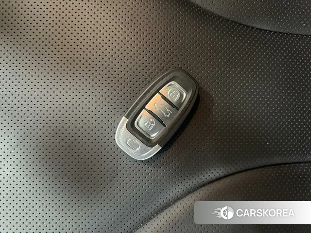 Red flag E-QM5 id 3926994 из Китая 12