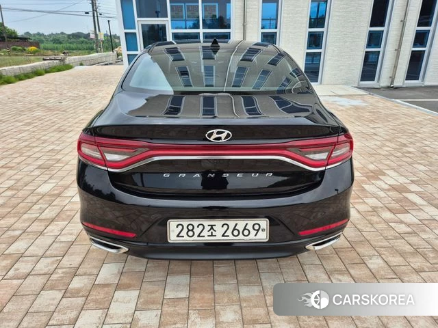 Hyundai Grandeur IG id 4403303 из Кореи 12