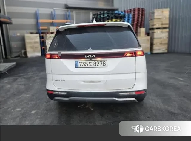 Kia Carnival 4th generation 2023 Белый из Кореи, фото 2