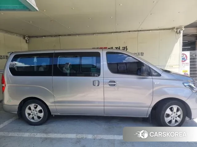 Hyundai The New Grand Starex id 2995696 из Кореи 7