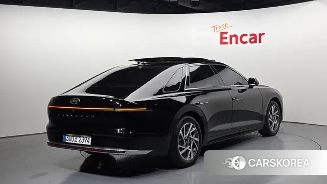 Hyundai Grandeur (GN7) id 3328060 из Кореи 12