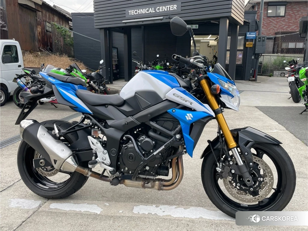 Проданный Suzuki GSR750 ABS 2015 из Японии, фото 2