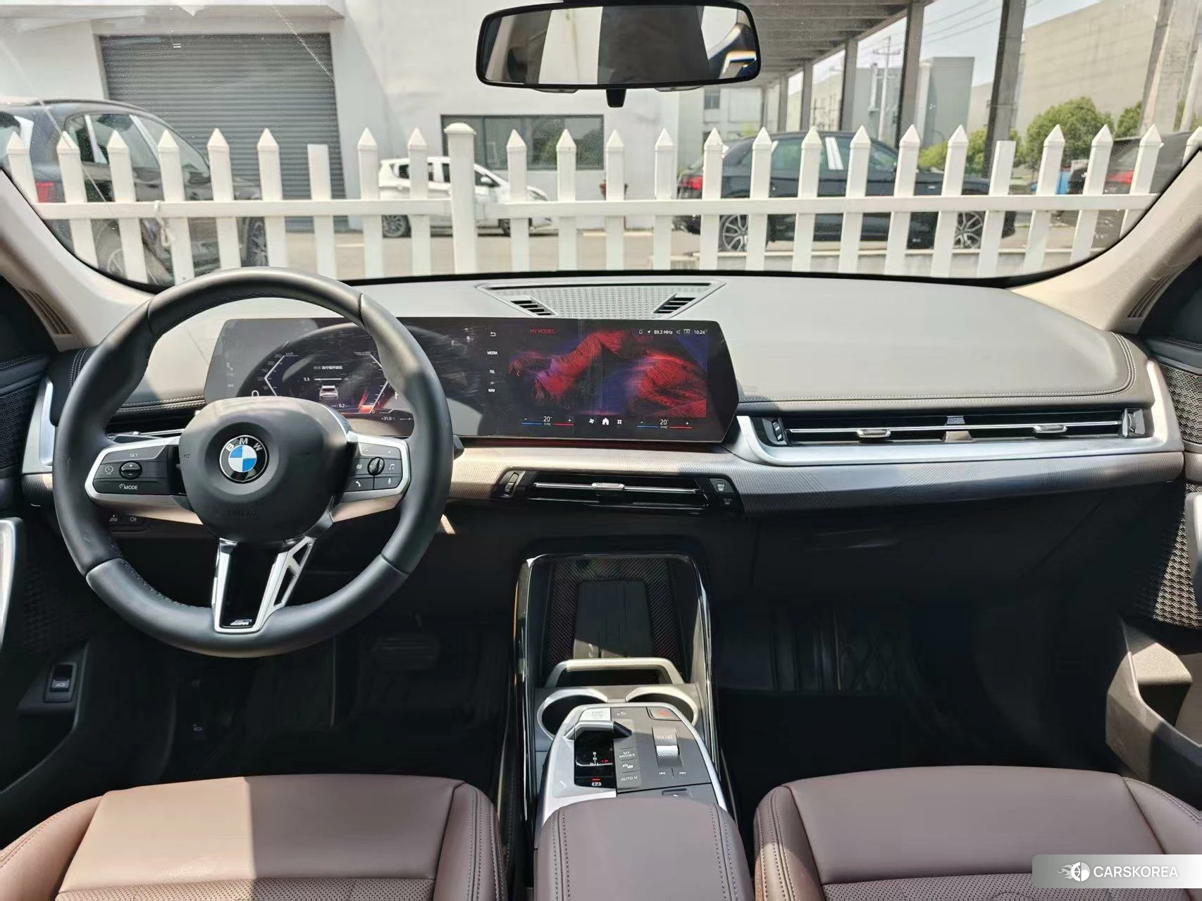 BMW X1 2025 Белый из Китая, фото 2