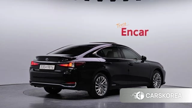 Lexus ES300h 7th generation id 3851663 из Кореи 12