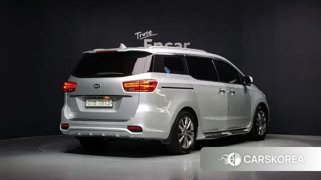 Kia The New Carnival id 3403060 из Кореи 12