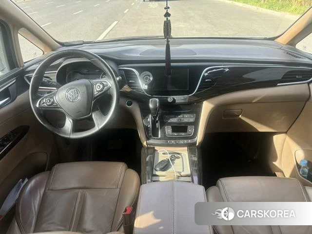 Buick GL8 2019 Белый из Китая, фото 2