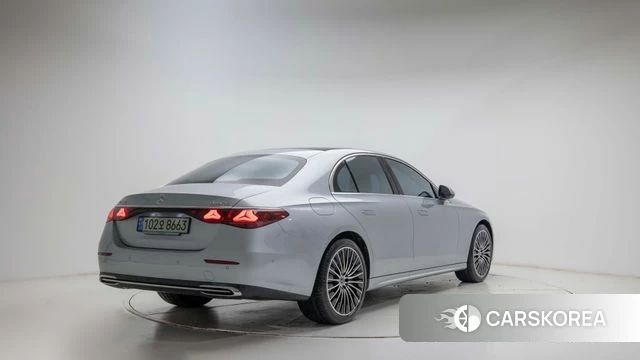 Mercedes-Benz E-Class W214 id 4280122 из Кореи 12
