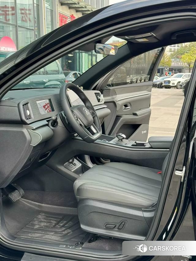 BYD Song Pro DM 2025 Черный из Китая, фото 2