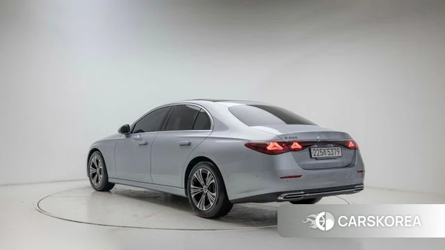 Mercedes-Benz E-Class W214 id 3963390 из Кореи 11