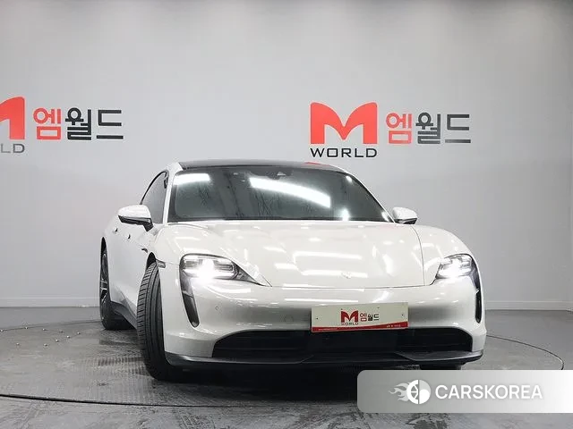 Porsche Taycan id 3031630 из Кореи 12