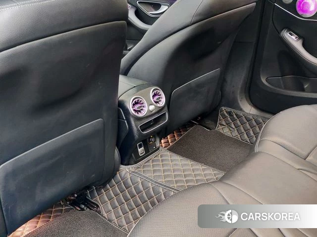 Mercedes-Benz Class C 2021 Белый из Китая, фото 2