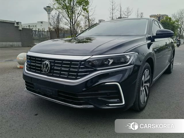 Volkswagen Passat PHEV id 4260126 из Китая 12