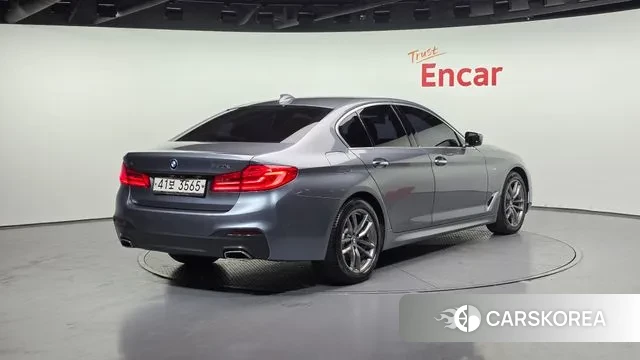 BMW 5 Series (G30) id 3773326 из Кореи 12