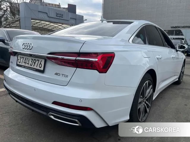 Audi A6 (C8) 2023 Белый из Кореи, фото 2