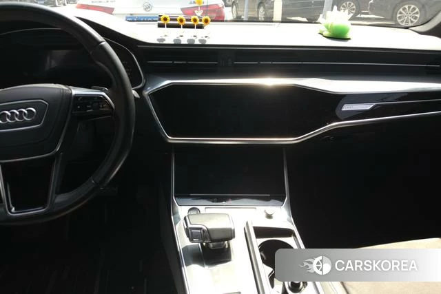 Audi A6L id 4314307 из Китая 9