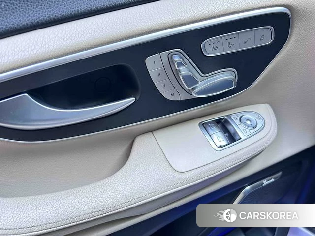 Mercedes-Benz V-class id 4300967 из Китая 12