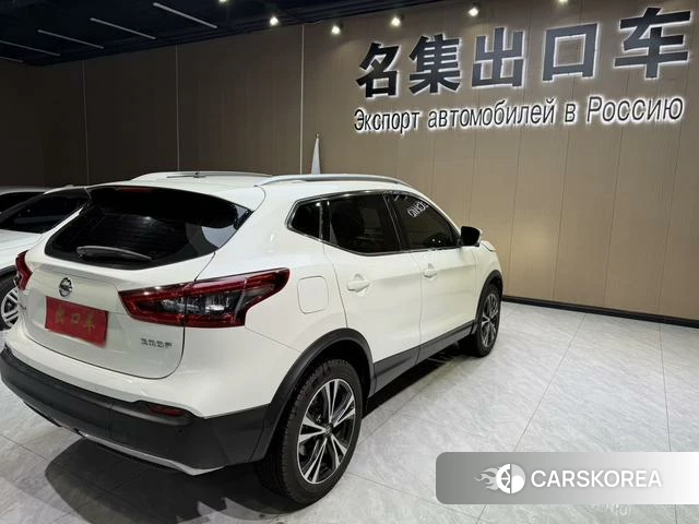Nissan Qashqai 2022 Белый из Китая, фото 5