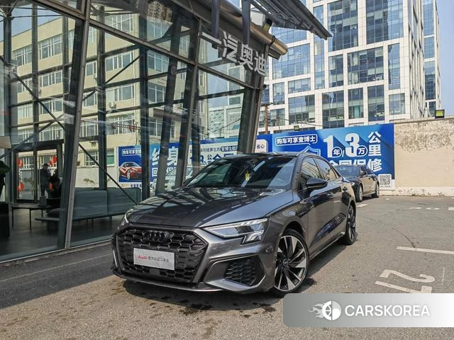 Audi A3 2023 Темно-серый из Китая, фото 2