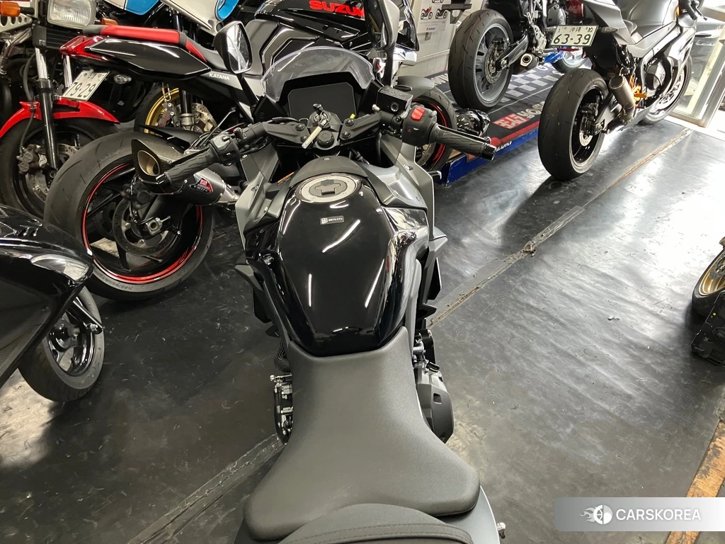 Проданный Suzuki GSX-8R 2024 из Японии, фото 2
