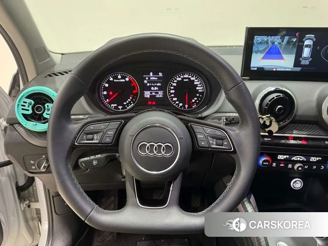 Audi Q2L id 4307178 из Китая 9