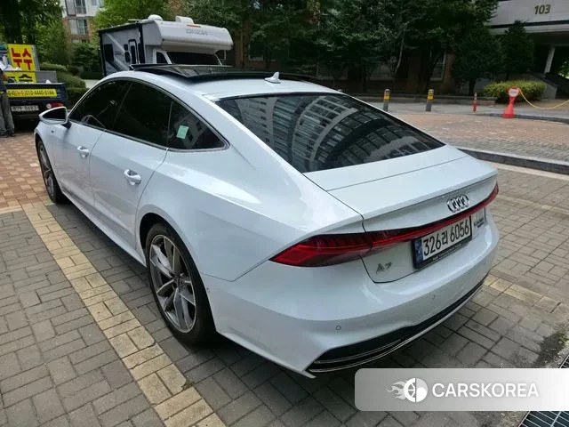 Audi A7 (4K) id 3059881 из Кореи 12