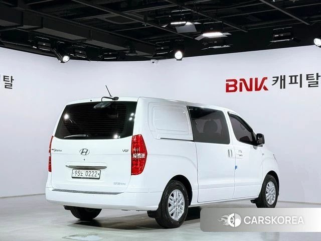 Hyundai The New Grand Starex id 4520841 из Кореи 12