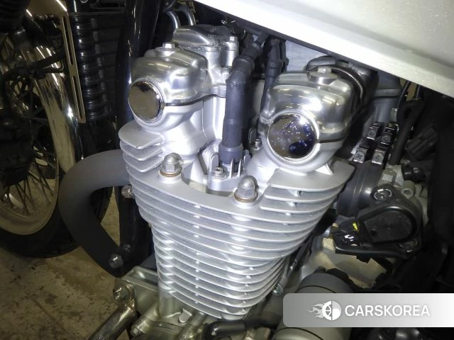 Engine photo
