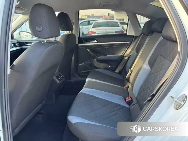 Volkswagen Lavida 2022 Белый из Китая, фото 2