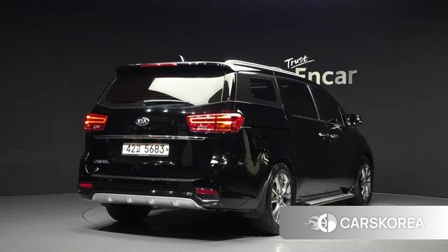 Kia The New Carnival id 4331559 из Кореи 12