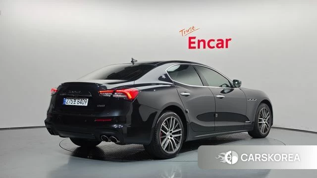 Maserati Ghibli id 4849679 из Кореи 12
